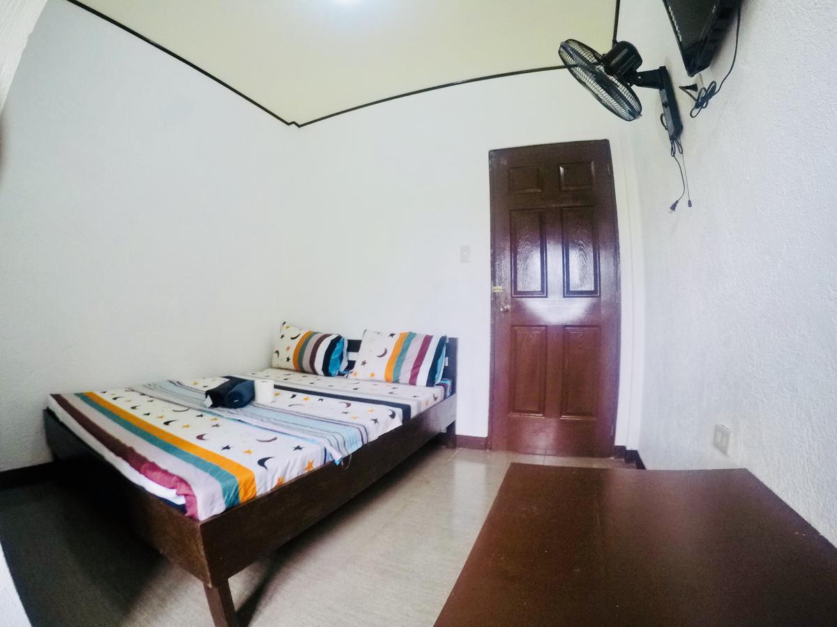 Ahras Place Корон Екстериор снимка